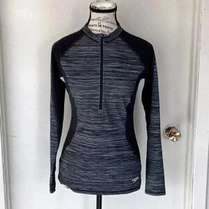 NWOT Speedo  Endurance Light Running Shirt in Size Small